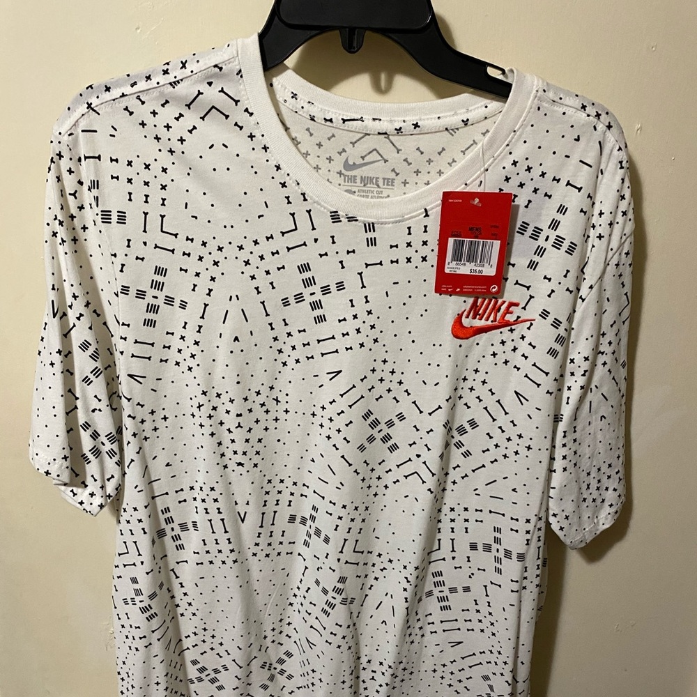 Brand New Nike T-shirt